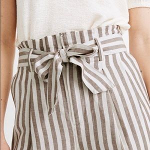 New Madewell Paperbag striped pants, size 2